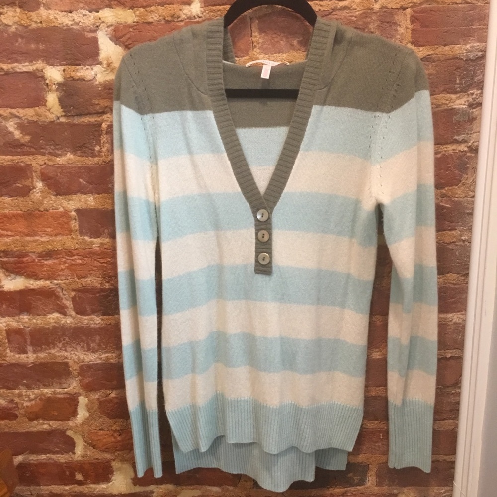 Victoria’s Secret 100% Cashmere Hoodie Sweater